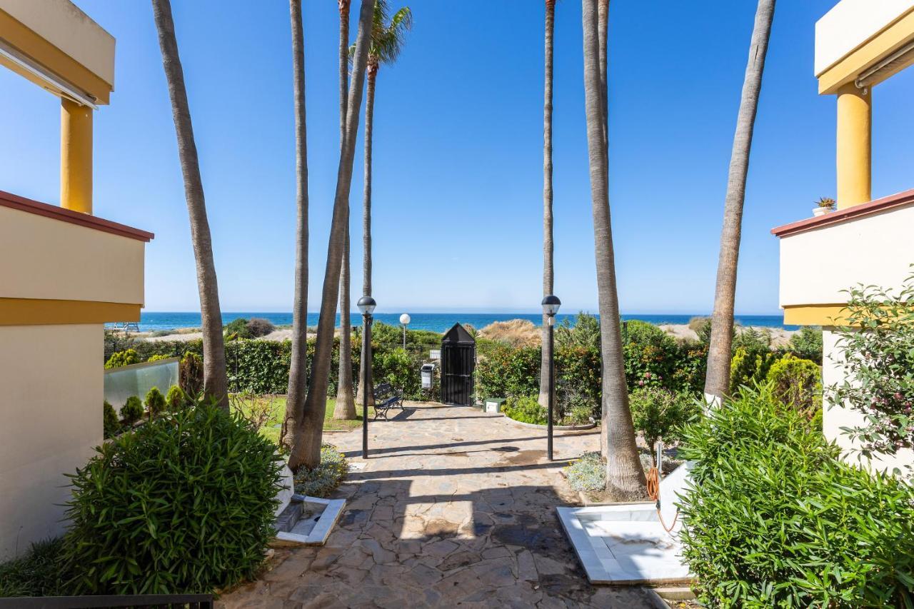 Romana Playa 323 Apartment By Ghr Rentals Marbella Eksteriør bilde