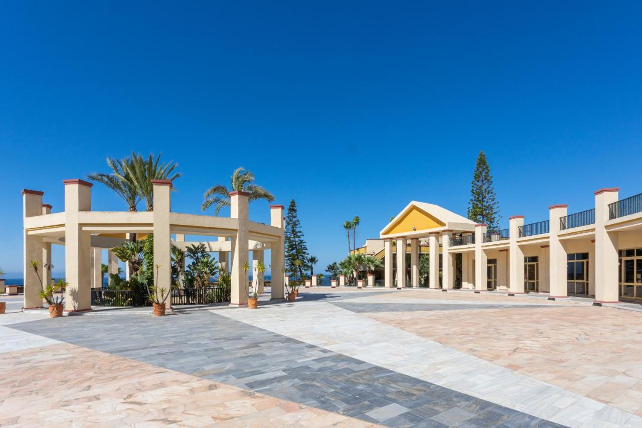 Romana Playa 323 Apartment By Ghr Rentals Marbella Eksteriør bilde