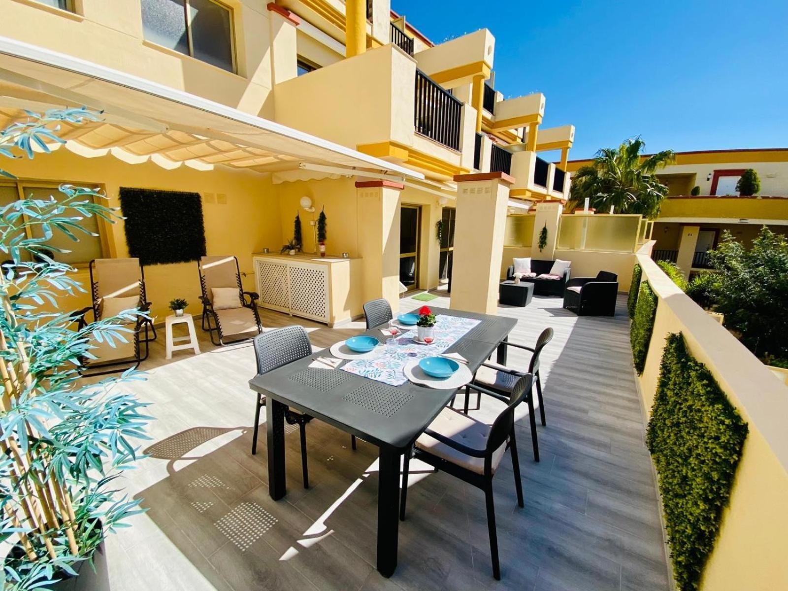Romana Playa 323 Apartment By Ghr Rentals Marbella Eksteriør bilde