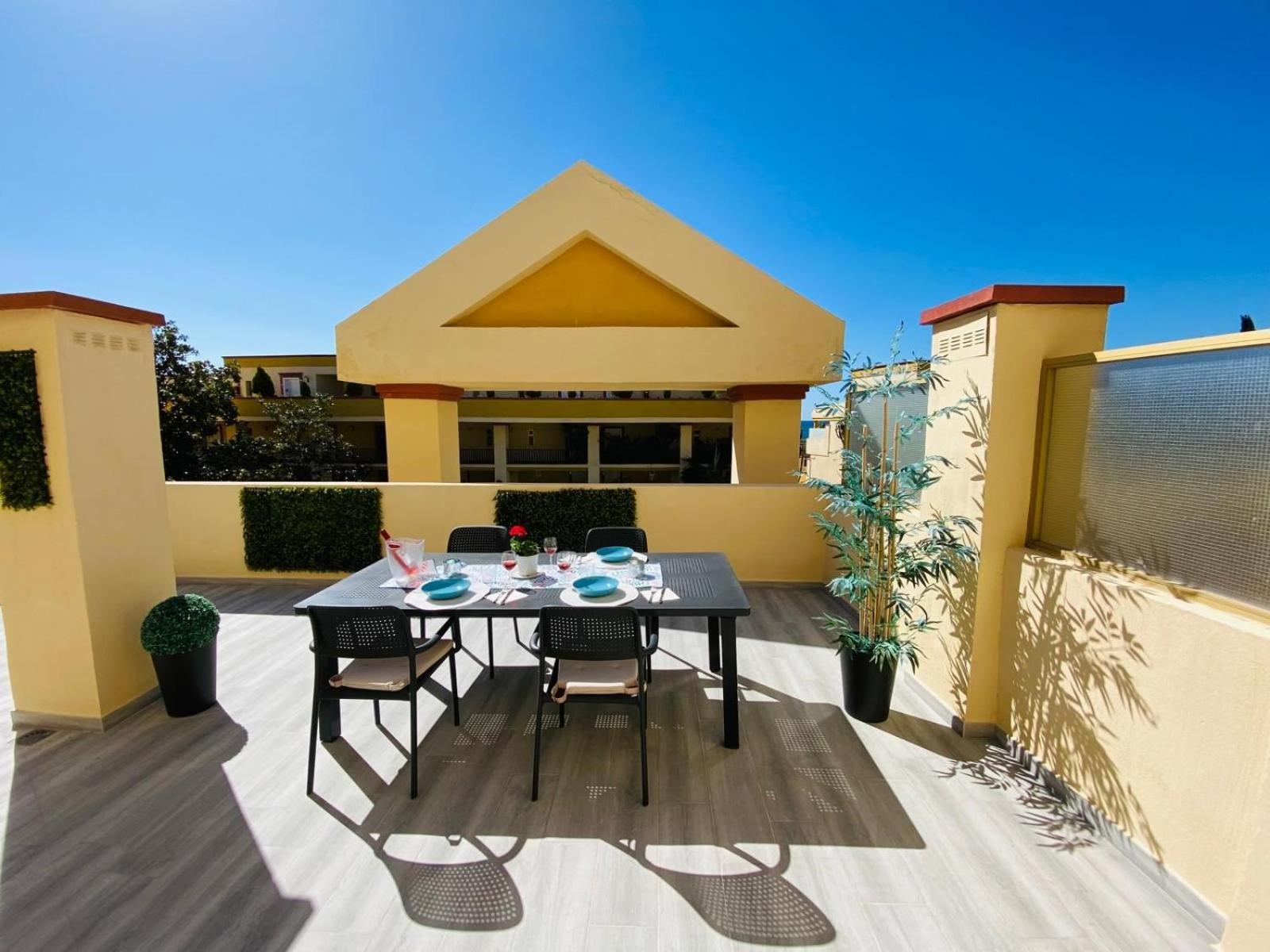 Romana Playa 323 Apartment By Ghr Rentals Marbella Eksteriør bilde